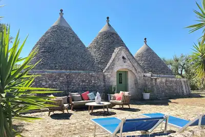 Image de I Trulli dell'Uliveto by ApulianBnV