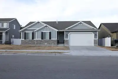Image de Brand new home with 3 king Beds, central location, near Downtown Slc, ski resort