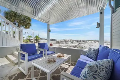 Image de Family Tides - Beachfront Pet-Friendly Duplex on Holiday Isle