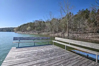 Image de Lakefront Table Rock Getaway w/ Private Swim Dock!