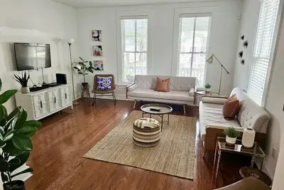 Image de Pristine SouthernCharm Home w/ Pool Historic Ocala / Wec / Hits