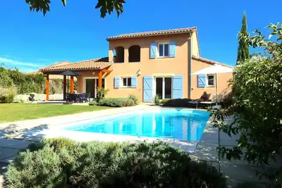 Image de Villa de luxe en Ardèche | Villa Bienvenue | 4 chambres | Piscine privée | Parfait pour les familles