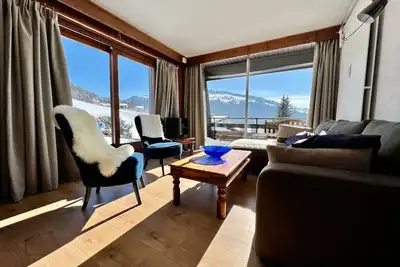 Image de Appartement proche des pistes avec piscine, tennis et WiFi