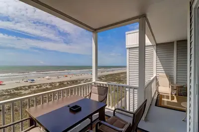 Image de Panoramic Ocean Views - Top Floor - Elevator - Seacoast Villa 8!