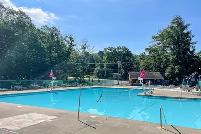 Image de Lakefront, Hot Tub, Gameroom, Pool, Pickleball Fully Loaded, Dock