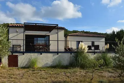 Image de Villa à Oupia près de Carcassonne & plages