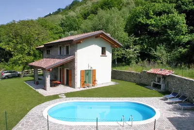 Villa Betulla with private pool overlooking Lake Como