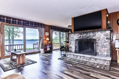 Image de Private, Pet Friendly Vacation Home on Lost Lake
