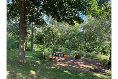 Image de Secluded Driftless Area Getaway on 30 Wooded Acres