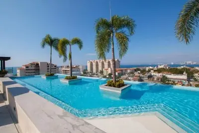 Image de Best Location! Middle of Romantic Zone 1 Bd 2 Ba