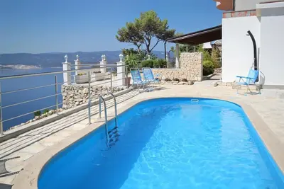 Image de Maison pour la famille avec la piscine Lokva Rogoznica, Omis (K-4328)