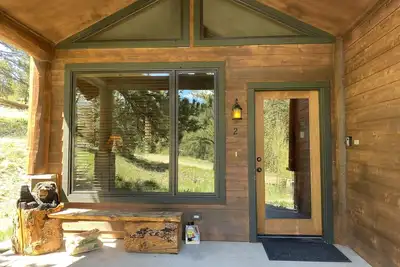 Image de Bears Den 2-Hot tub, 2 Kings, & Views!
