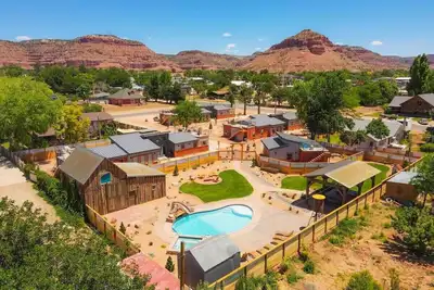 Image de Private Resort with Kanab Charm 2 Bedroom, 2 Bathroom, Pool, Hot Tub, Stargazi
