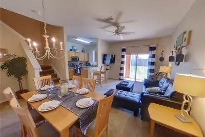 Image de Luxury Disney World Resort Newly Remodeled 3 Bedroom 3 Bath Sleep 7 4112cl