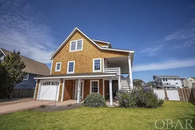 Image de Waterfront Home With Hot Tub, Private Dock & Pool