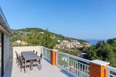 Image de Appartements Drazen (59221-A6) - Stomorska - île de Solta