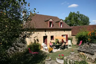 Image de Maison Périgourdine avec Cheminée, Jardin Privé & Wifi, Proche Sarlat et Vallée de la Dordogne