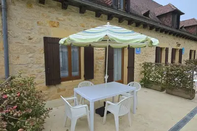 Image de Maison au cœur de La Roche avec Wifi et jardin à 3 km de Cénac