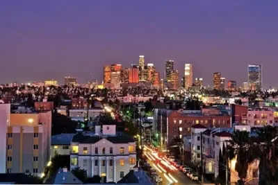 Image de Premiere Luxury 2 bd + Bonus Room/ 2 bth Dtla Penthouse
