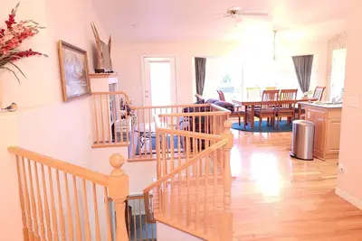 Image de Gorgeous 3800 sqft house with stunning views!