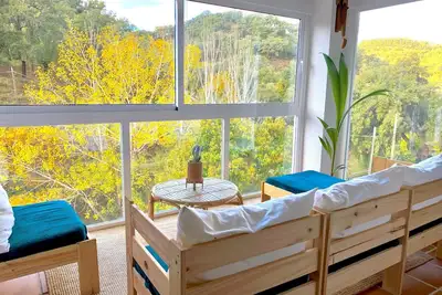 Image de a Window to the Mountain