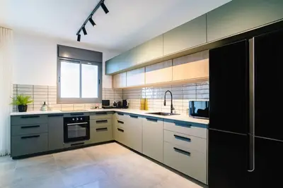 Image de Chic Retreat Near the Sea by Sea N' Rent