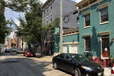 Image de Ideal Otr Spot - Whole Home with 3-Car Garage