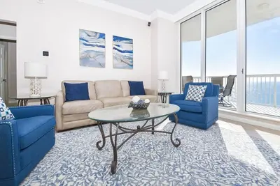 Image de 🦩Book Me Baby! Amazing Views ~ Two King Suites ~ Chasin' The Blues Away 🦩