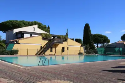 Image de Appartement climatisé avec piscine, 6 pers, terrasse, parking, proche Méditerranée