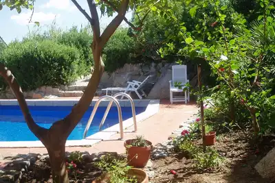 Image de Two-room apartment #5 with pool, 200 m from the sea, Villasimius, Sardinia