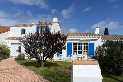 Image de Maison spacieuse 6 couchages, proche plage à La Guérinière, jardin clos, terrasse, calme