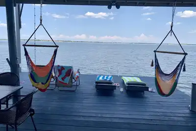 Image de Lakeside Paradise on huge lake