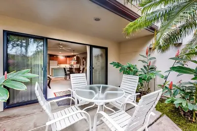 Image de Sensational condo close to the water with pool, hot tub & Ac