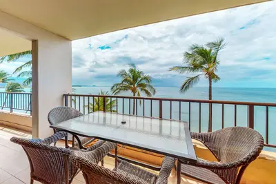 Image de Sugar Beach Resort Condo w/ A/C, Shared Grill-Beaches Await