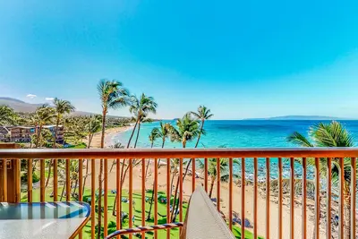 Image de Mana Kai Maui Resort condo with WiFi & private W/D - waves await