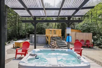 Image de Your next adventure starts here