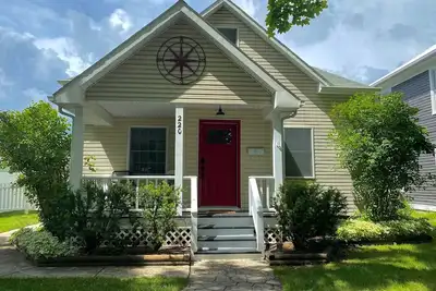 Image de Eastside Modern Farmhouse in downtown Kalispell