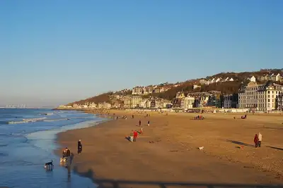 Image de Appartement au coeur de Trouville a 50 m de la plage