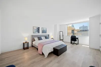 Image de CozySuites at Showboat Bold 2br 3ba Beachfront