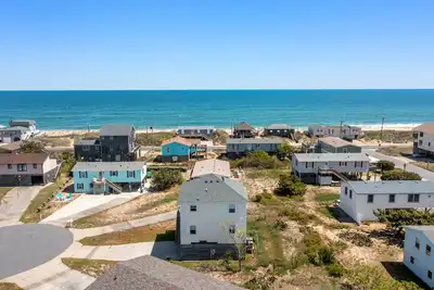 Image de Freebird: Oceanside, Ocean Views, Hot Tub