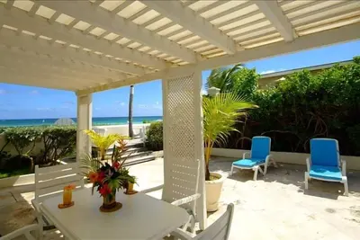 Image de House Seaside right on the White Sand Beach of Silver Sands