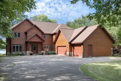 Image de Wonderful Retreat - Enjoy holiday gatherings in this large, cozy cabin\n