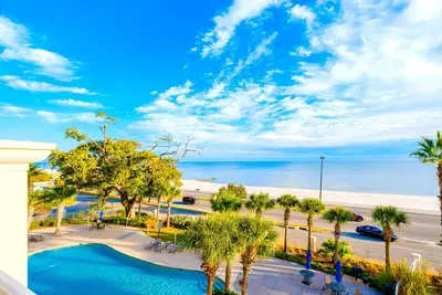Image de Beautiful 3 Bedroom \/ 2 Bathroom Condo Overlooking the Gulf Lt2-305