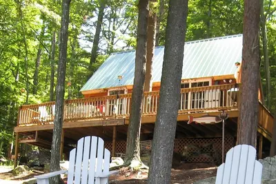 Image de Belle Île endroit pour les vacances sur le lac Winnipesaukee Capacité 10 pers