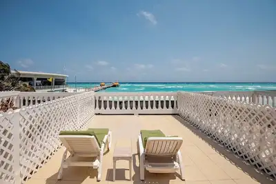 Image de Beach front apartment a few steps from 5th ave in Playa del Carmen