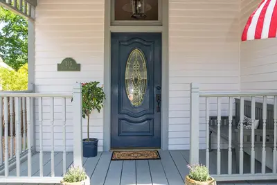 Image de Gideon's House - Modern Amenities in Historic 1854 Charmer