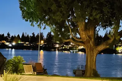 Image de Elite Homes Water front Suit