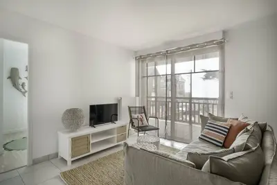 Image de Face Ă la mer, bel appartement pour 6