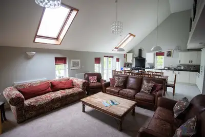 Image de Wellstone Cottages - Honey Coach House