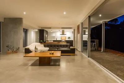 Image de Js' Retreat - Flutes Estate, Margaret River - amazing architect designed!